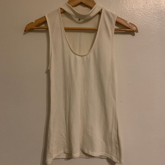 Cutout Sleeveless Top - Picture 1 of 1